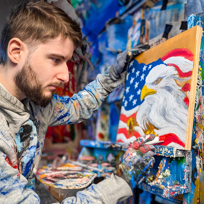 Artist working in creative art studio and art gallery, ArtFinest